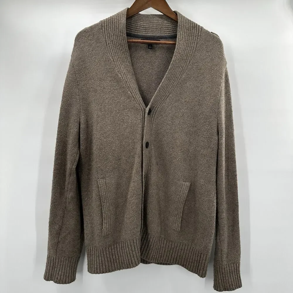 Banana‎ Republic Cardigan Sweater Mens Large Tan Epaulet Timeless Pockets